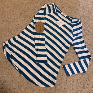 👚 ZENANA TOP NWT👚